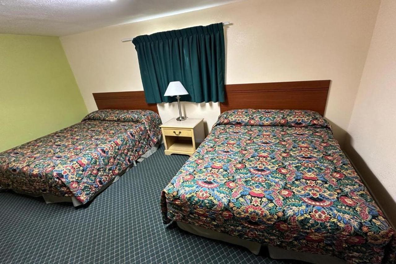 Longhorn Motel Boise City - photo 19