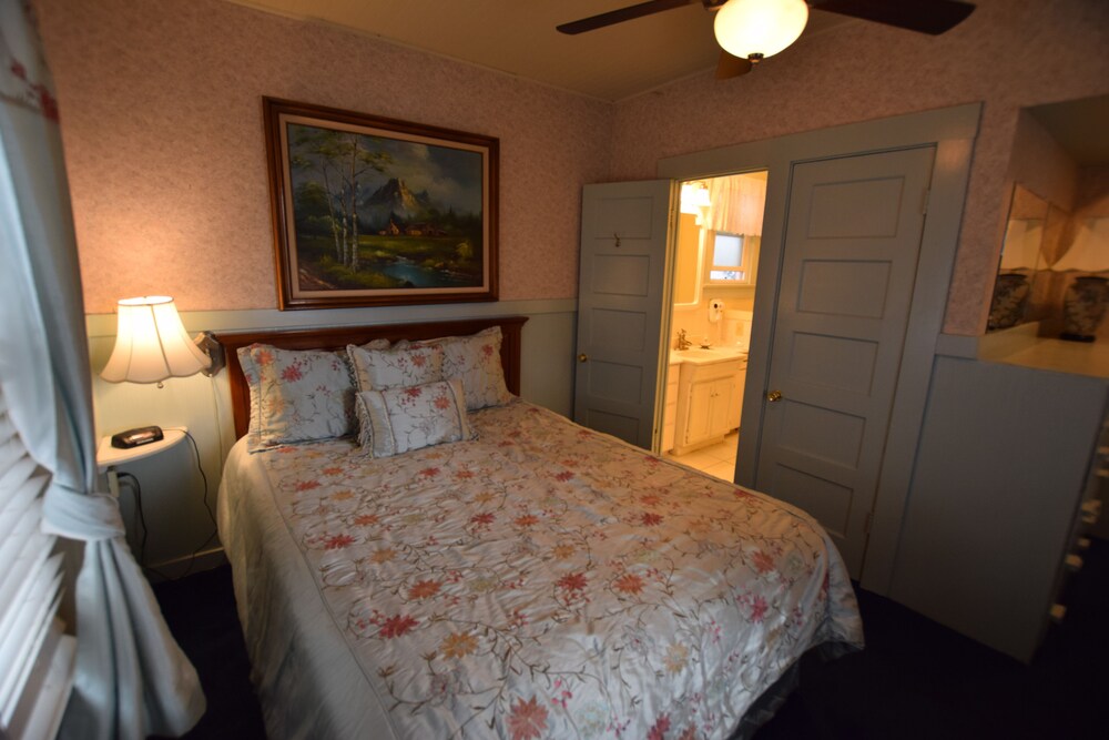 Studio 9 Hotel Catalina - photo 11