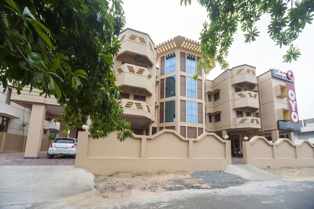 OYO 24512 Flagship Neelangarai in Kanchipuram, India