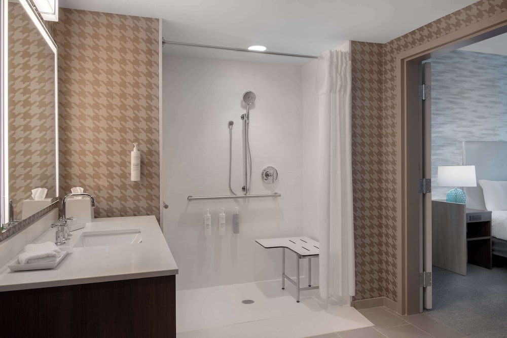 Home2 Suites by Hilton Jacksonville Downtown - photo 28