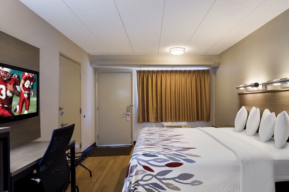 Red Roof Inn Wilkes Barre Arena - photo 17