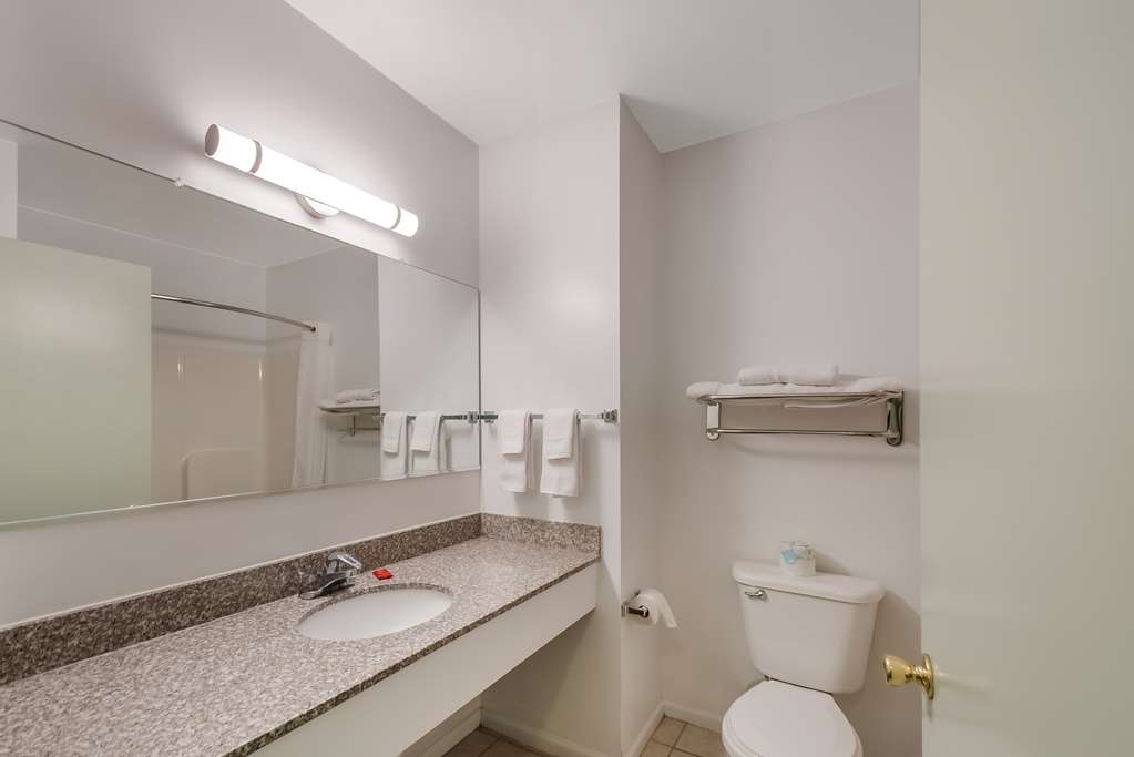 SureStay Plus Hotel by Best Western Berkeley Springs - photo 30