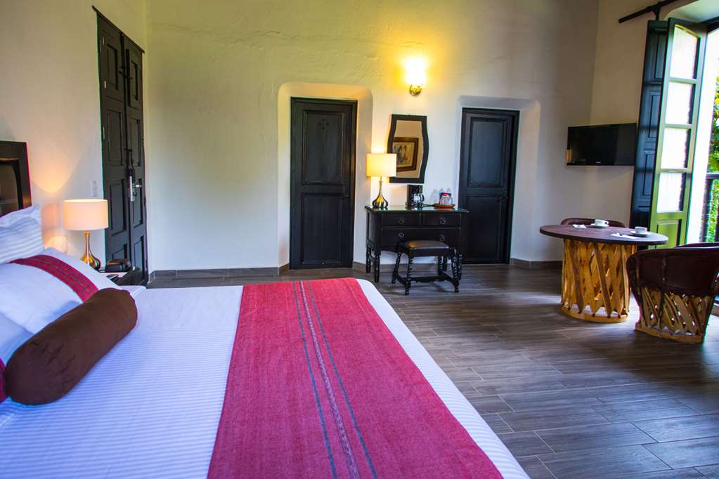 King Guest Room