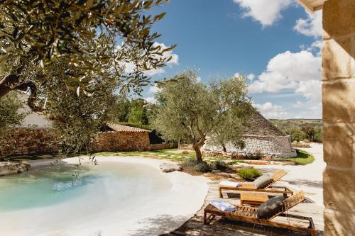 Trullo Amiura B&B — 4-Star Luxury Hotel in Corato, Italy