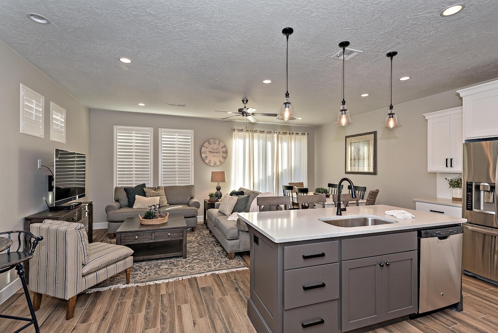 Winchester Way Villa 3 — 4-Star Luxury Hotel in Ivins, United States