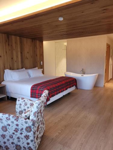 La Mira de Gredos — hotel in Hoyos Del Espino