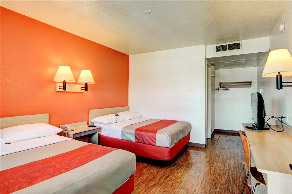 Motel 6 Denver CO Airport - photo 15