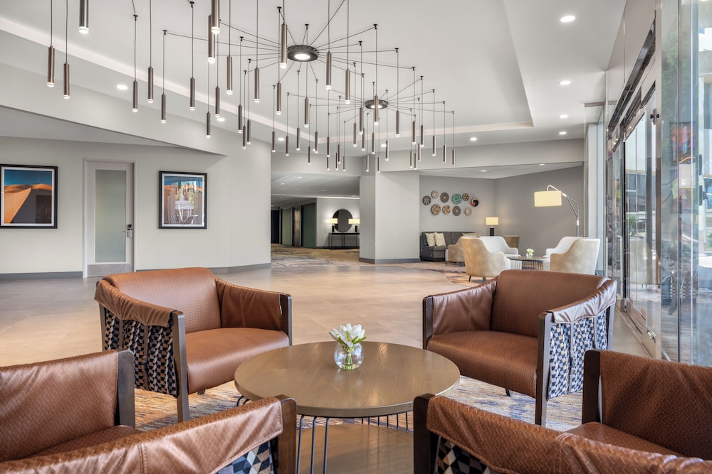 DoubleTree by Hilton Phoenix Midtown - photo 2