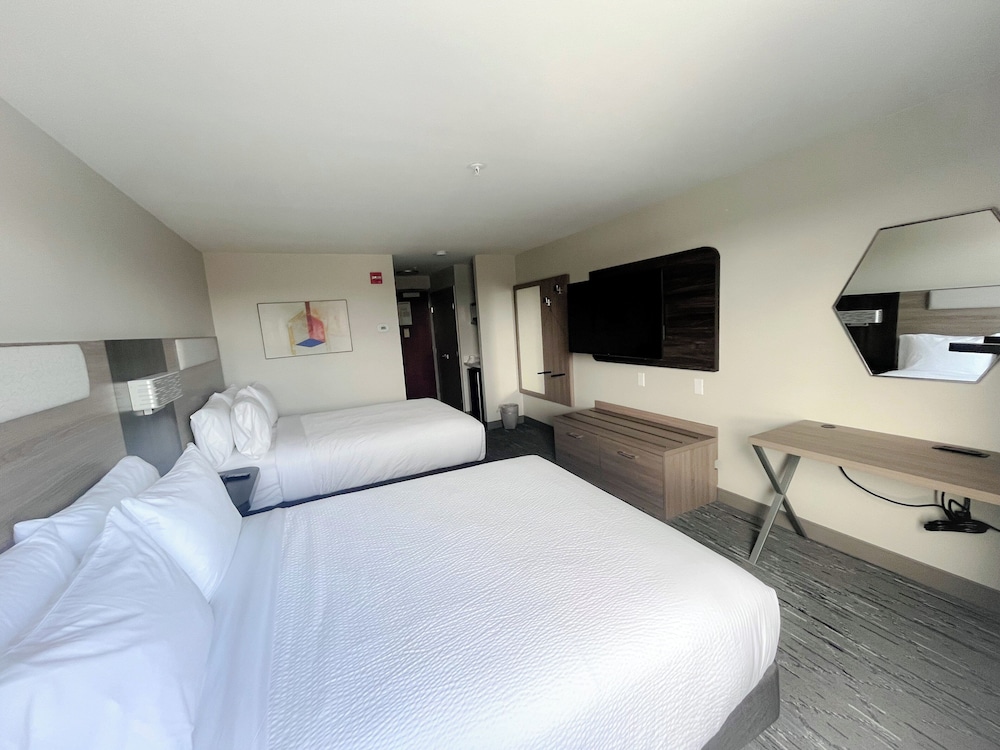 Holiday Inn Express Federal Way Seattle South by IHG - photo 22