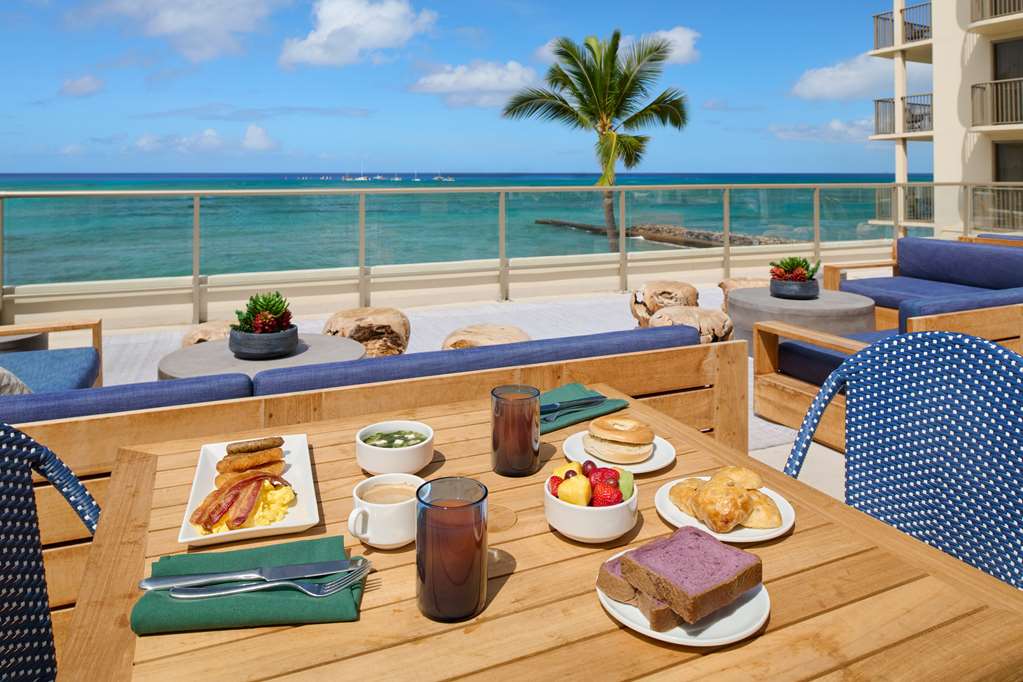 Outrigger Reef Waikiki Beach Resort - photo 25