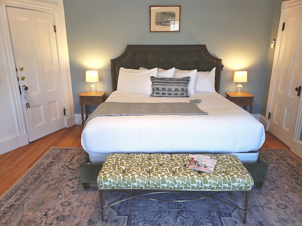Sand Bar Cottage Inn - photo 18