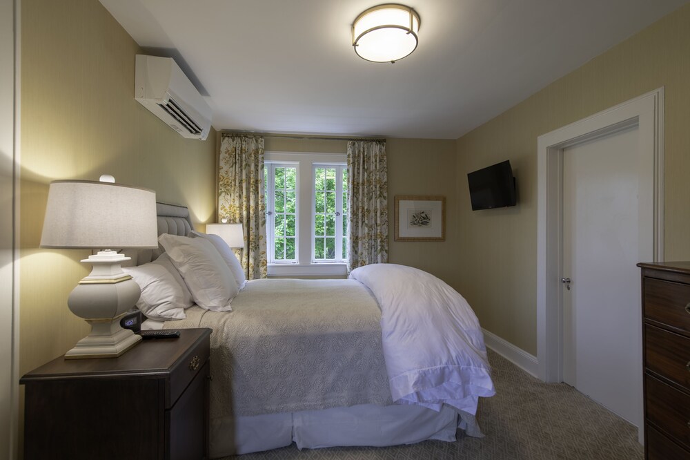 Greystone Inn - photo 18