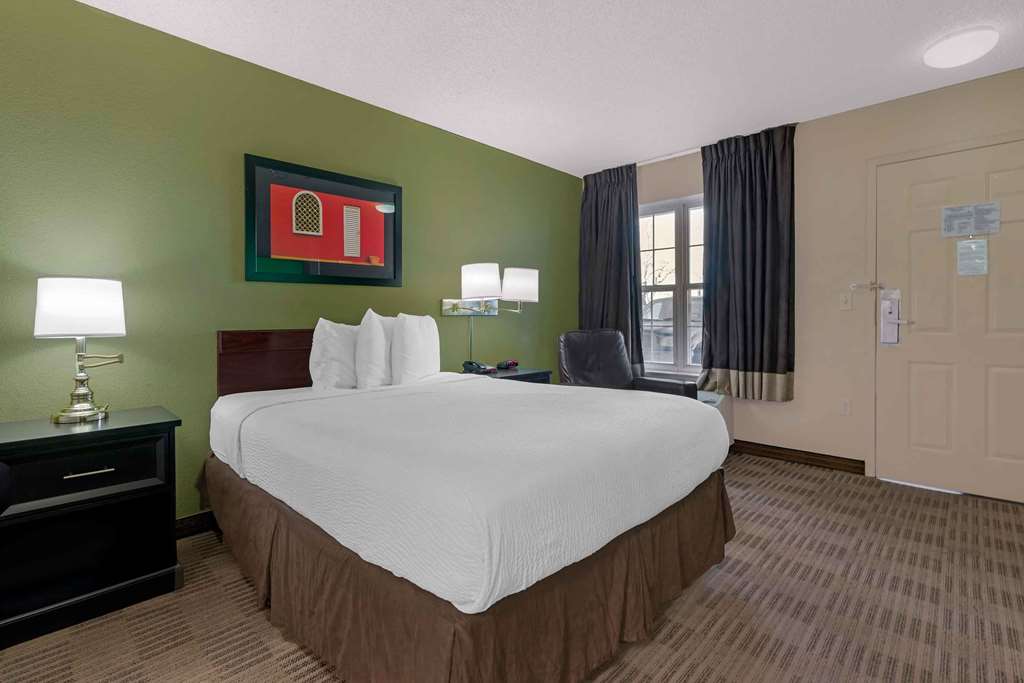 Extended Stay America Suites Sacramento Arden Way - photo 9