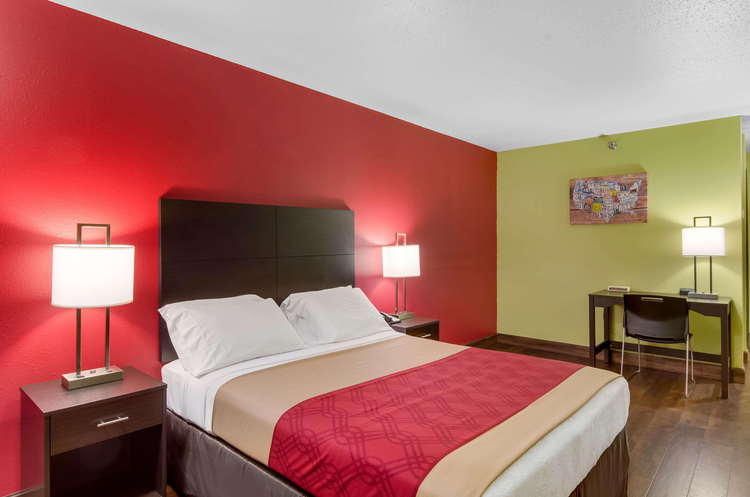 Econo Lodge Laramie WY - photo 22