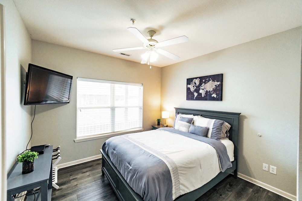 Happy Haven @ Lands End 3 BDR Resort Condo - photo 7