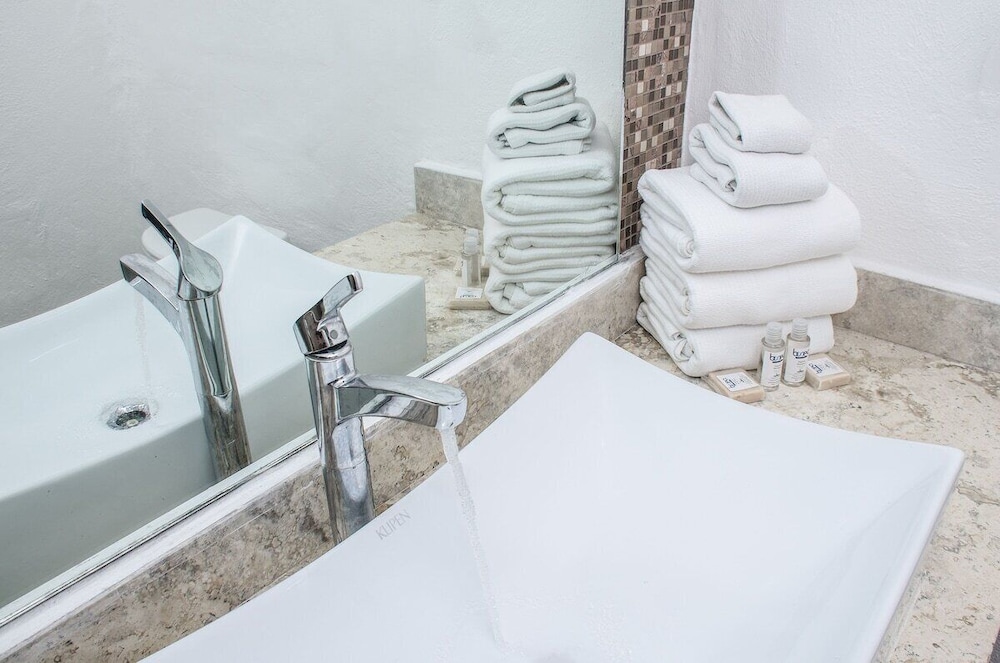 Bsea Cancun Plaza Hotel