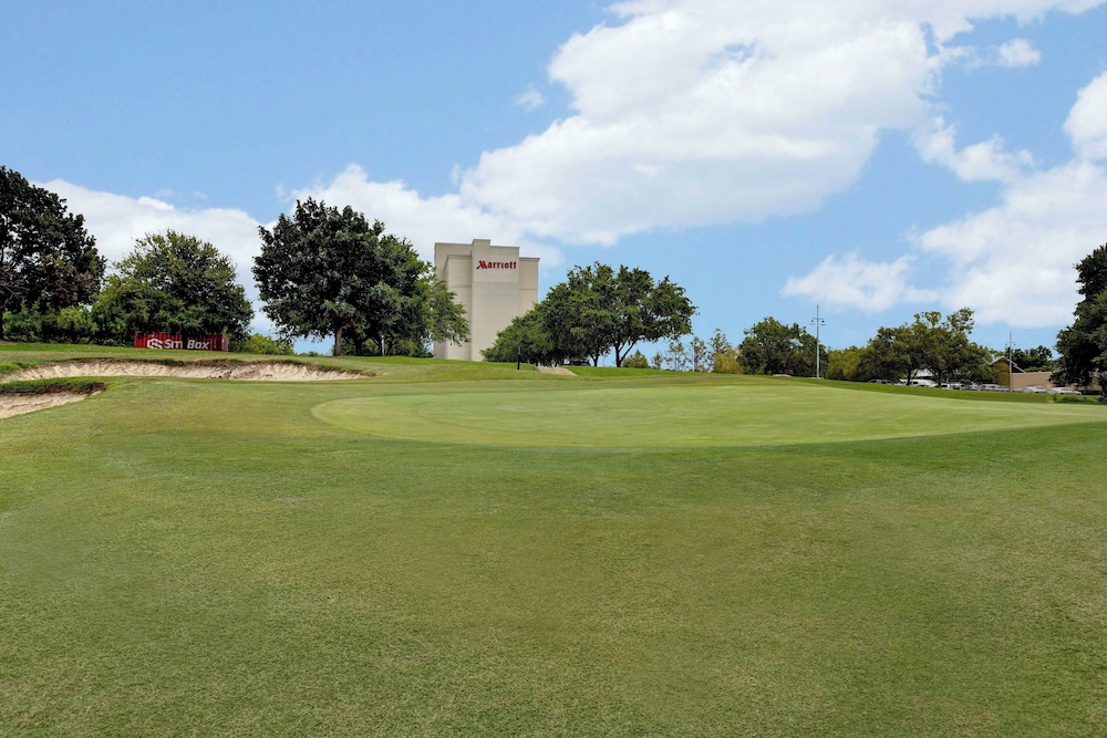 Dallas Ft. Worth Marriott Hotel & Golf Club Champions Circle - photo 63