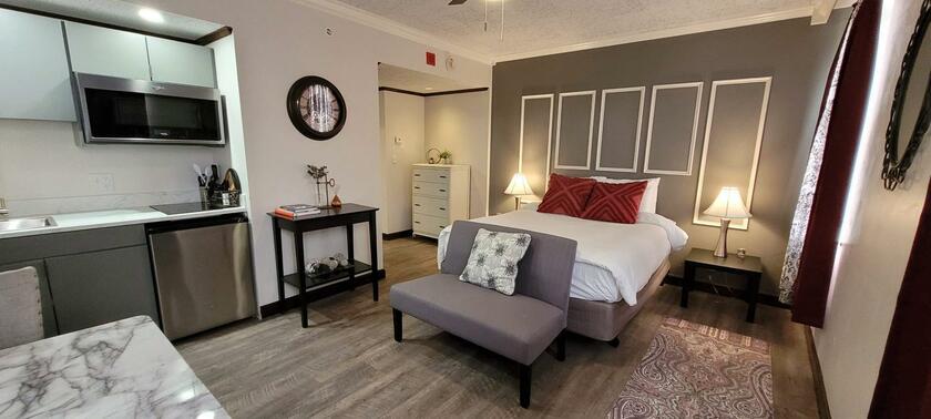 Hotel Phillips Hotel - photo 50