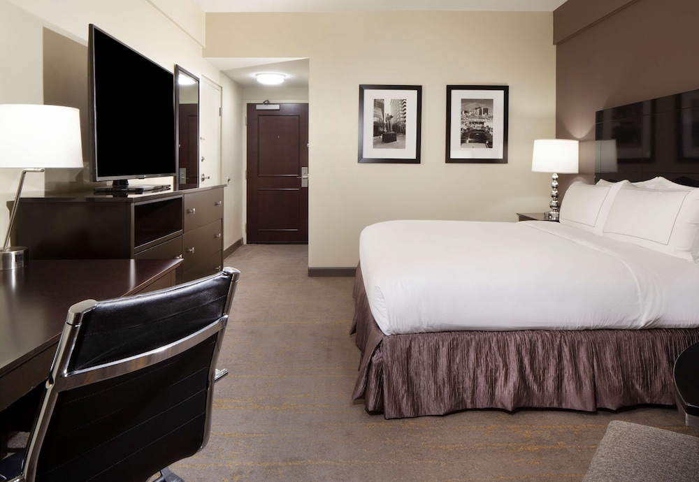 DoubleTree by Hilton El Paso Downtown - photo 23