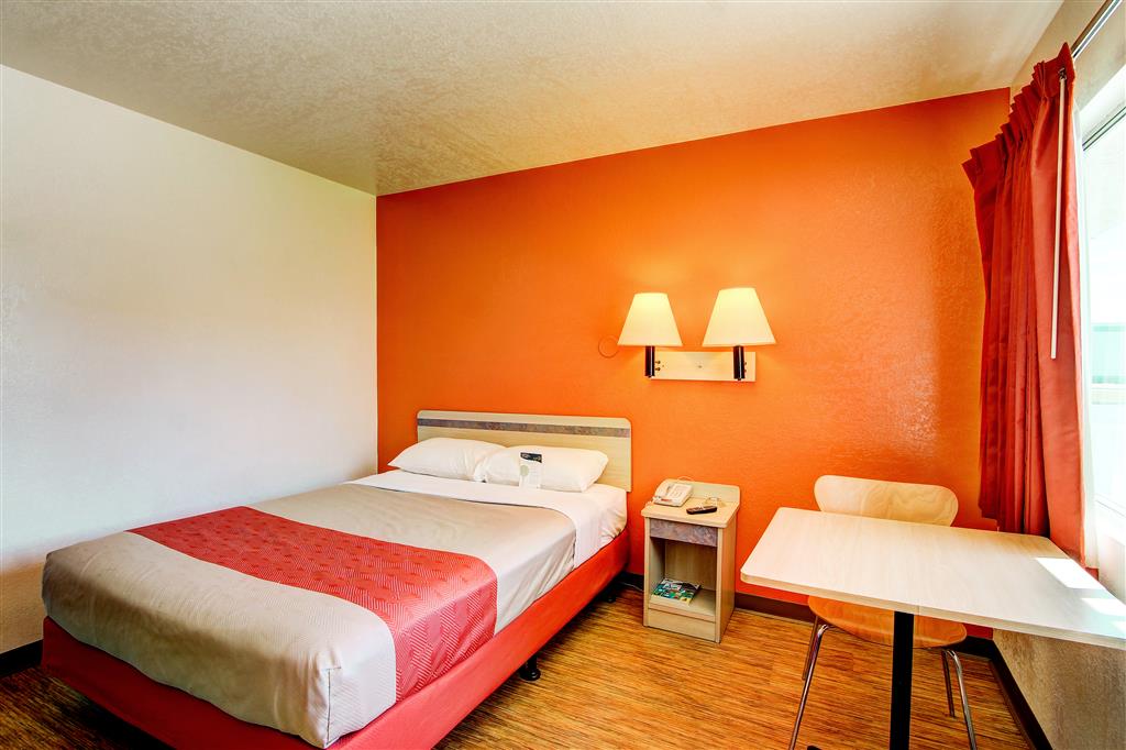 Motel 6 Denver CO Airport - photo 12