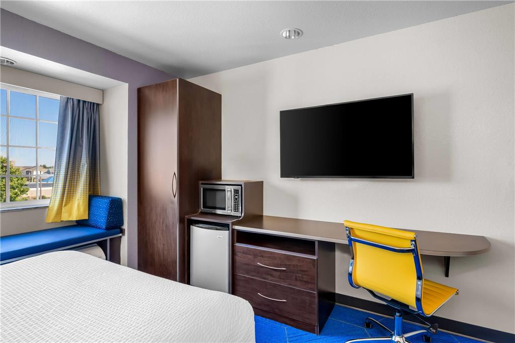 Microtel Inn & Suites by Wyndham Conway - photo 13