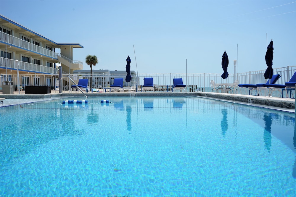 Glunz Ocean Beach Hotel & Resort - photo 57