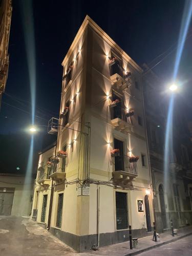 Vicolo San Gaetano Luxury Rooms — 4-Star Luxury Hotel in Catania, Italy
