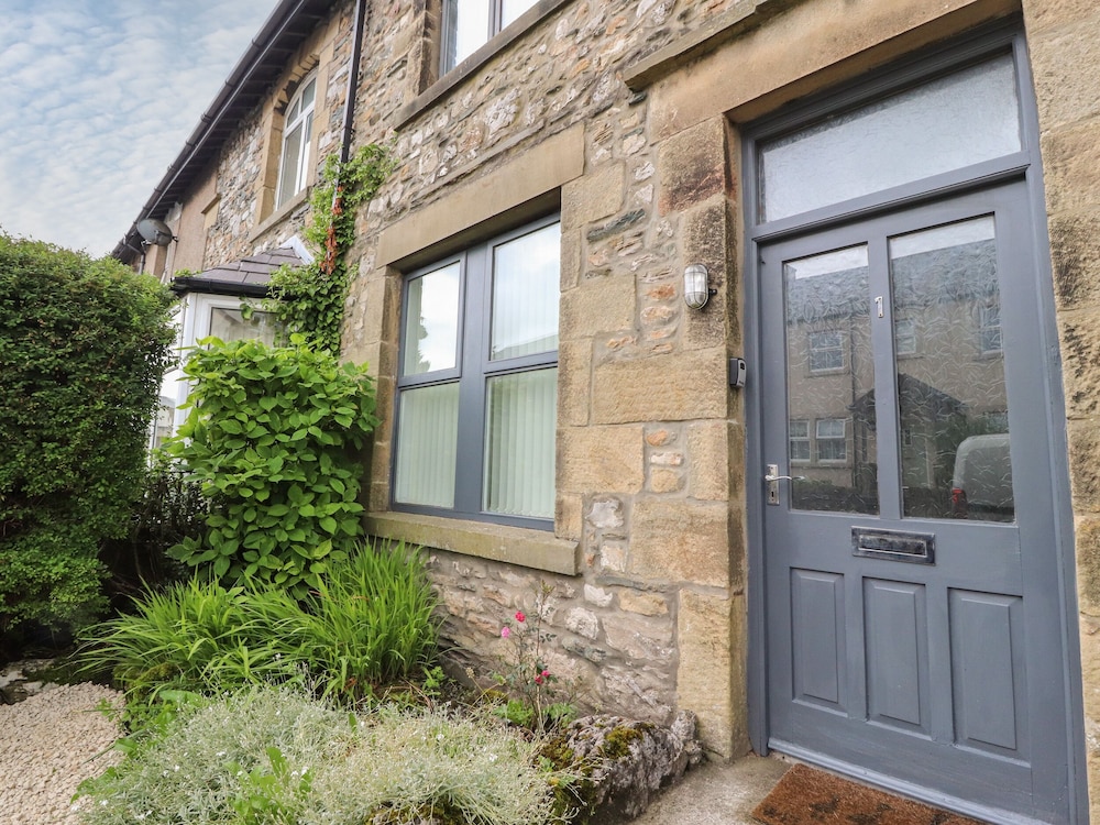 1 Lytham Terrace in Carnforth, United Kingdom