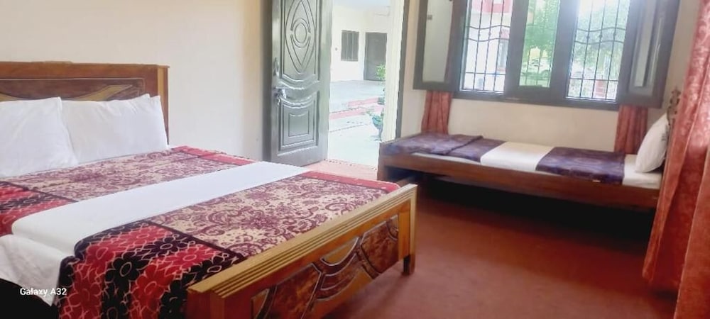 Galyat Inn Hotel in Muzaffarabad, Pakistan
