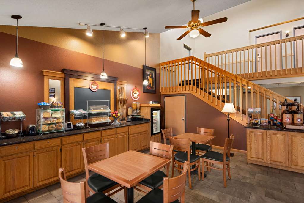 AmericInn by Wyndham Detroit Lakes - photo 73