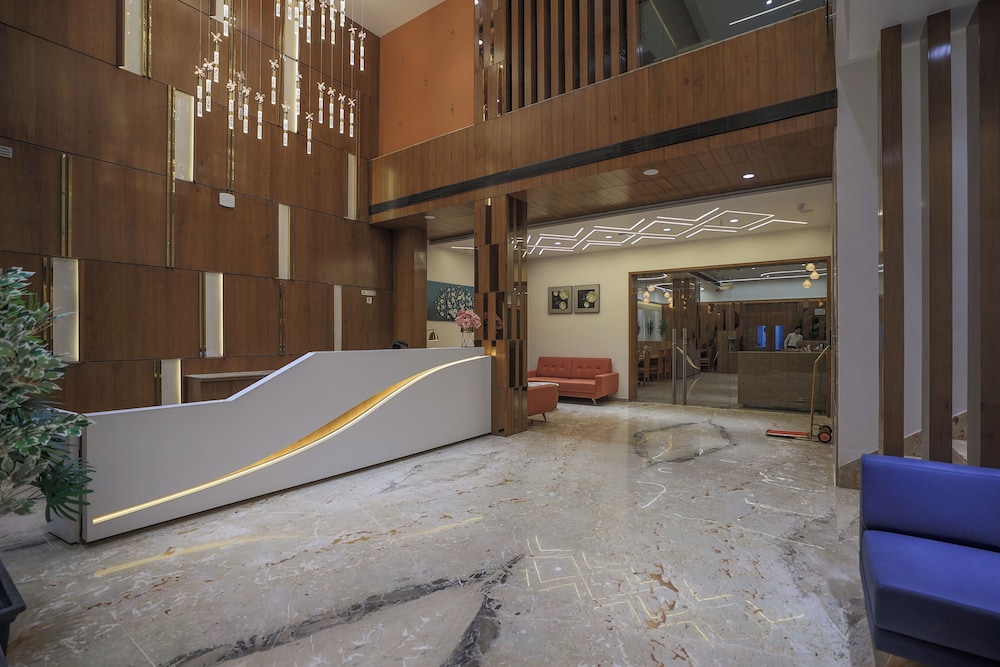 Hotel Aditya Mansingh Inn - last minute hotel in Veraval