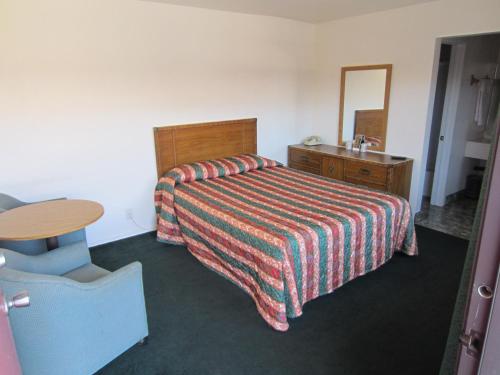 Welcome Inn & Suites Anaheim - photo 2