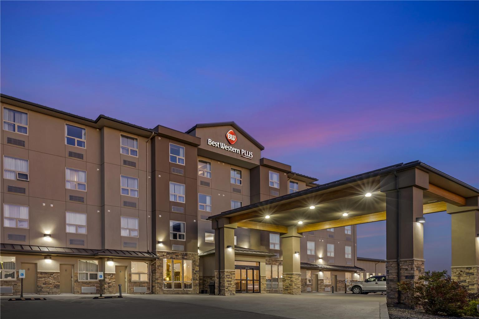Best Western Plus Moose Jaw — hotel in Moose Jaw