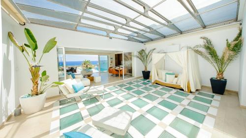 Luxury Bay View Villa 28 Right On The Beach