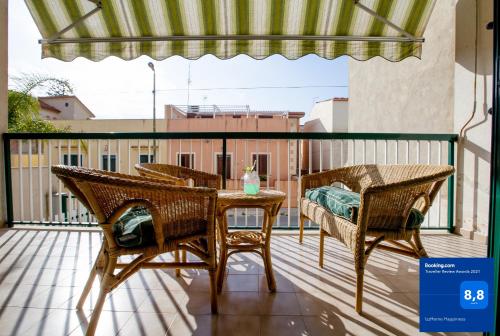 Kaary Happiness in Marina Di Ragusa, Italy