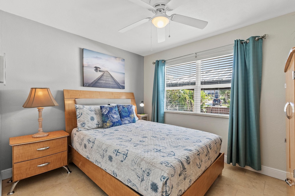 Beachside Oasis — New Smyrna Beach — photo 3