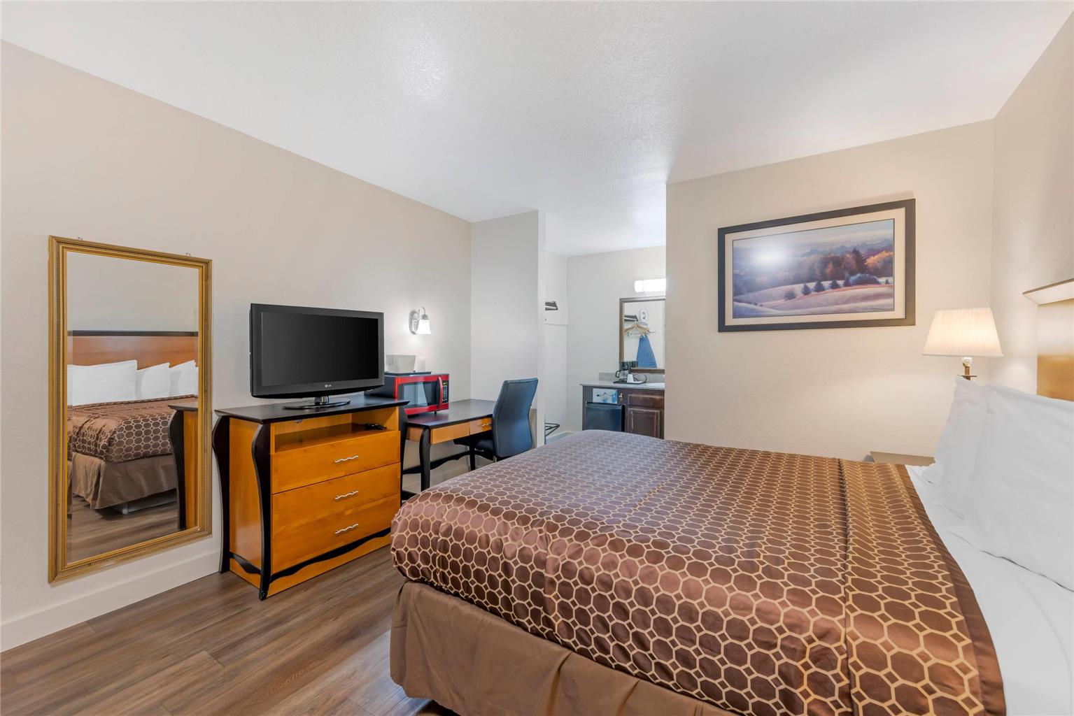 Rodeway Inn at Nevada State Capitol - photo 12