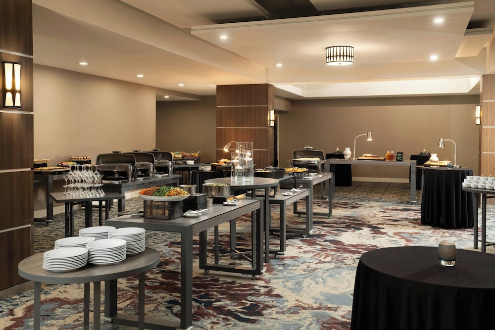 TownePlace Suites by Marriott Dallas DFW Airport North Grapevine - photo 37