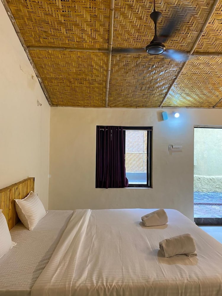 The Paradise Retreat — Akola — photo 4