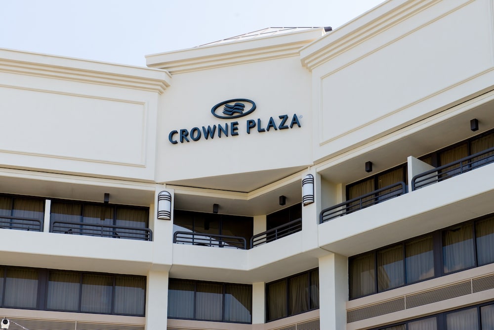 Crowne Plaza Executive Center Baton Rouge by IHG - photo 140