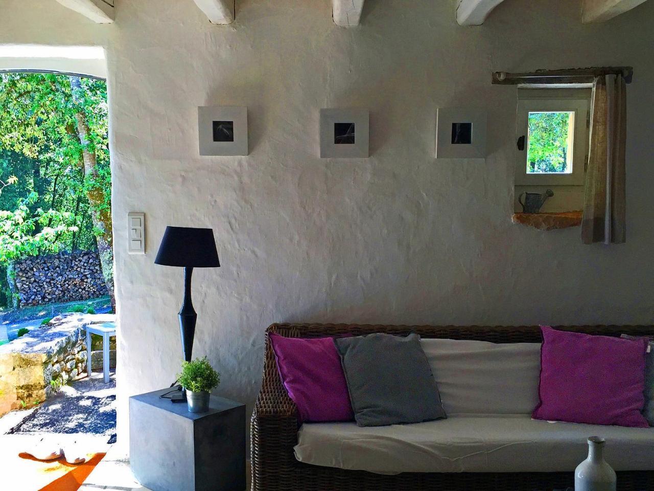 Eco Hameau du Sentier Des Sources - carbon neutral hotel in Carsac-Aillac