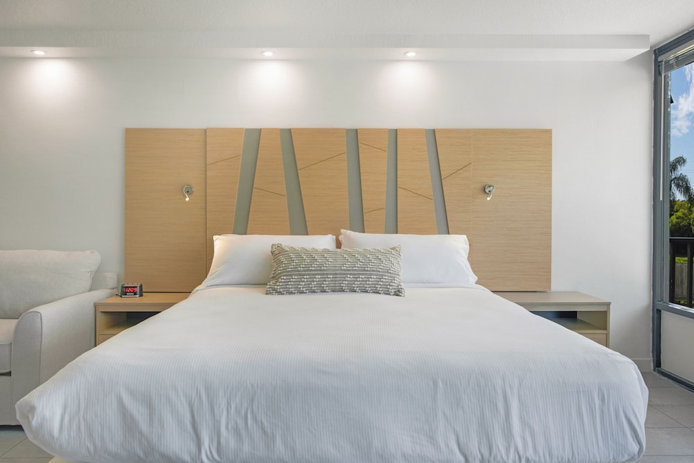 Casey Key Resorts Mainland - photo 5