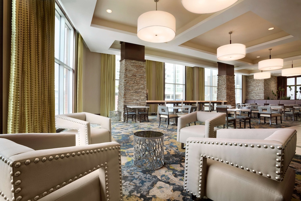 Embassy Suites by Hilton Denver Downtown Convention Center - photo 4