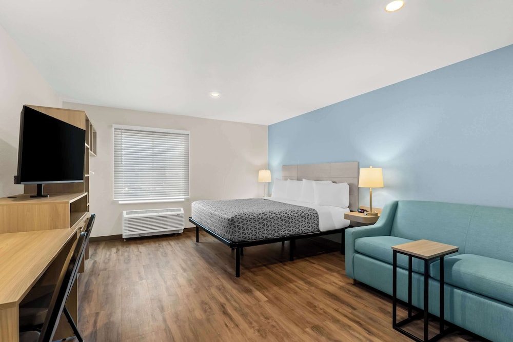 WoodSpring Suites Centennial Denver Tech Center - photo 27