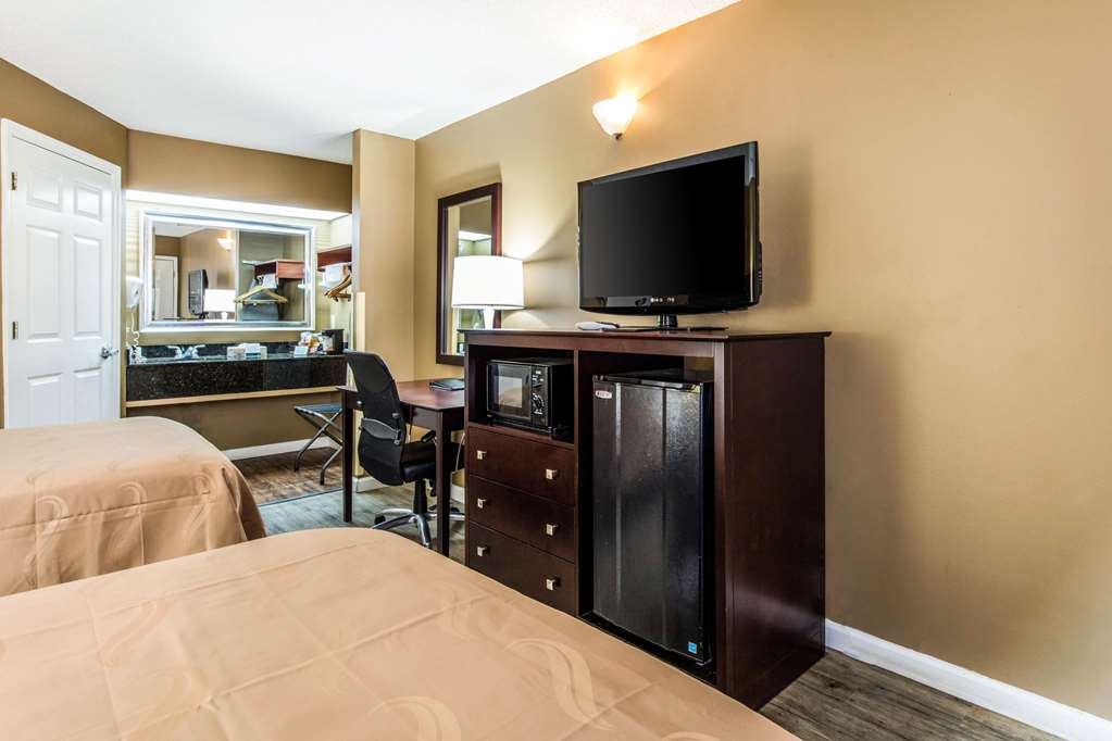 Quality Inn Bessemer I 20 exit 108 - photo 12