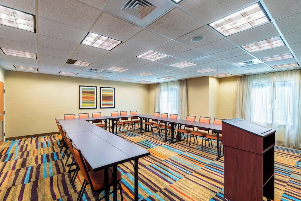 Fairfield Inn & Suites Marianna - photo 38