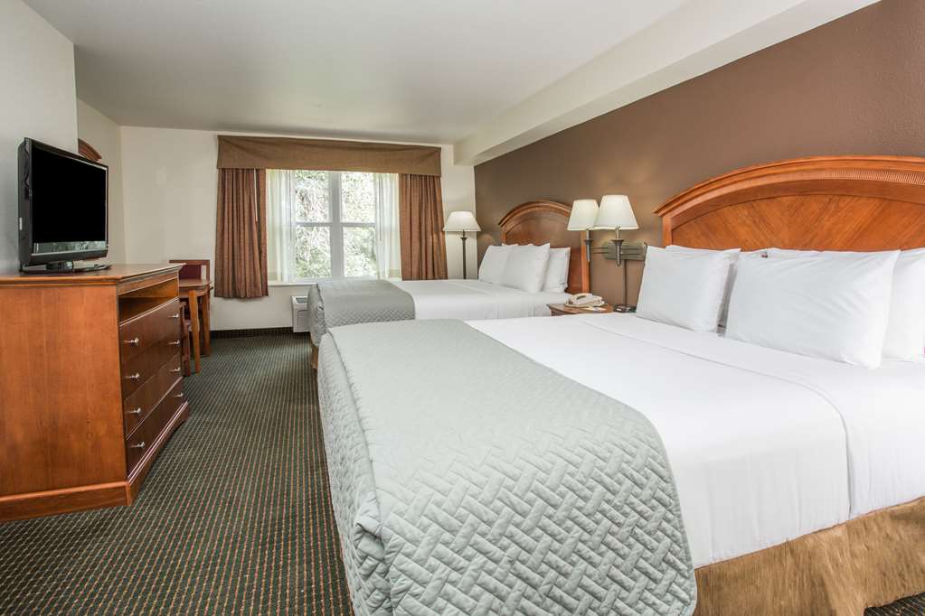 Days Inn by Wyndham Manitou Springs - photo 14