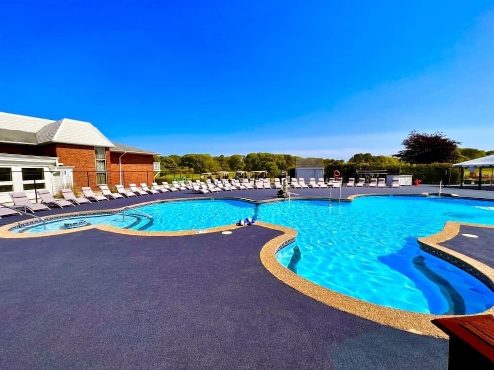 Resort & Conference Center at Hyannis