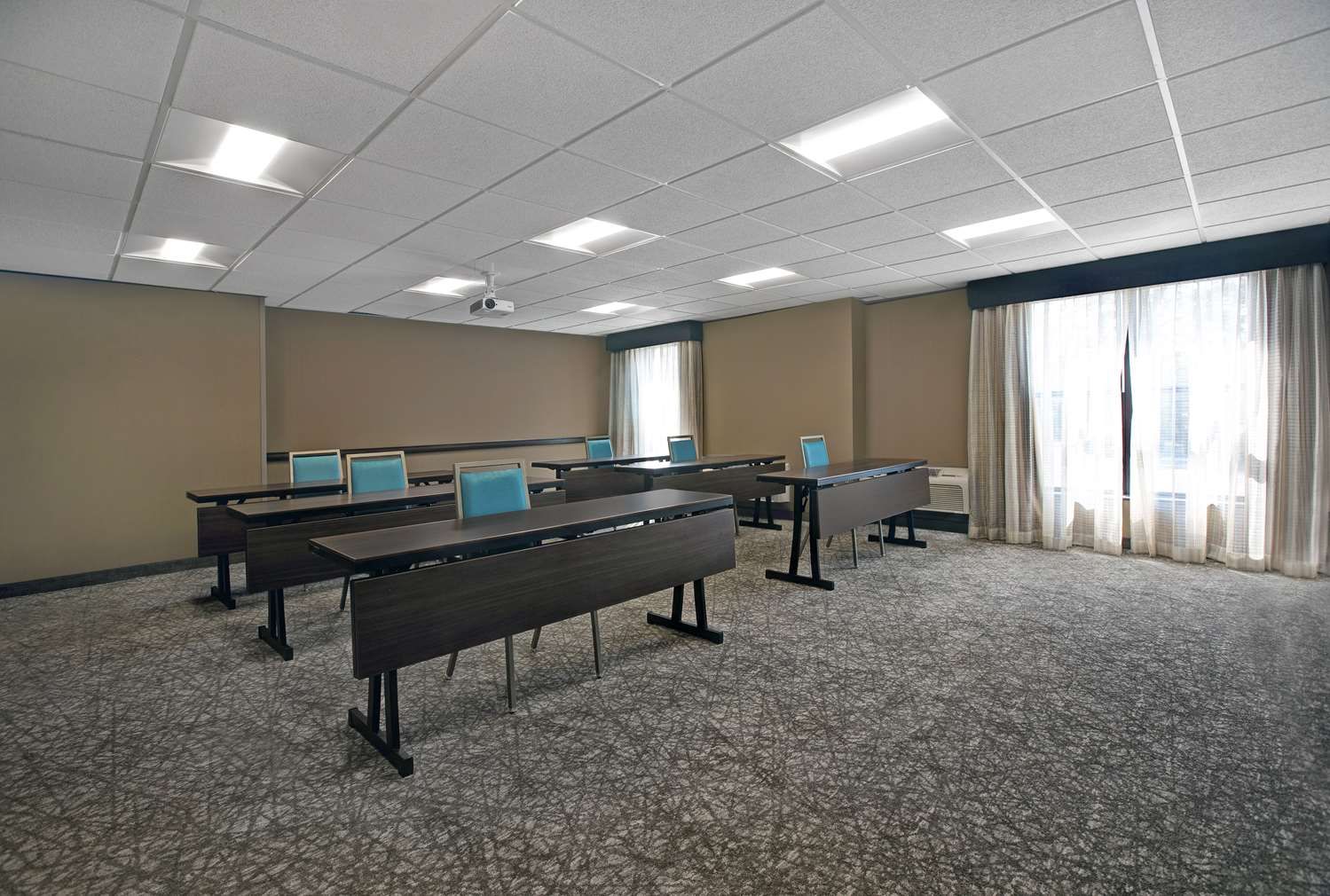 Homewood Suites by Hilton Chicago Lincolnshire - photo 20
