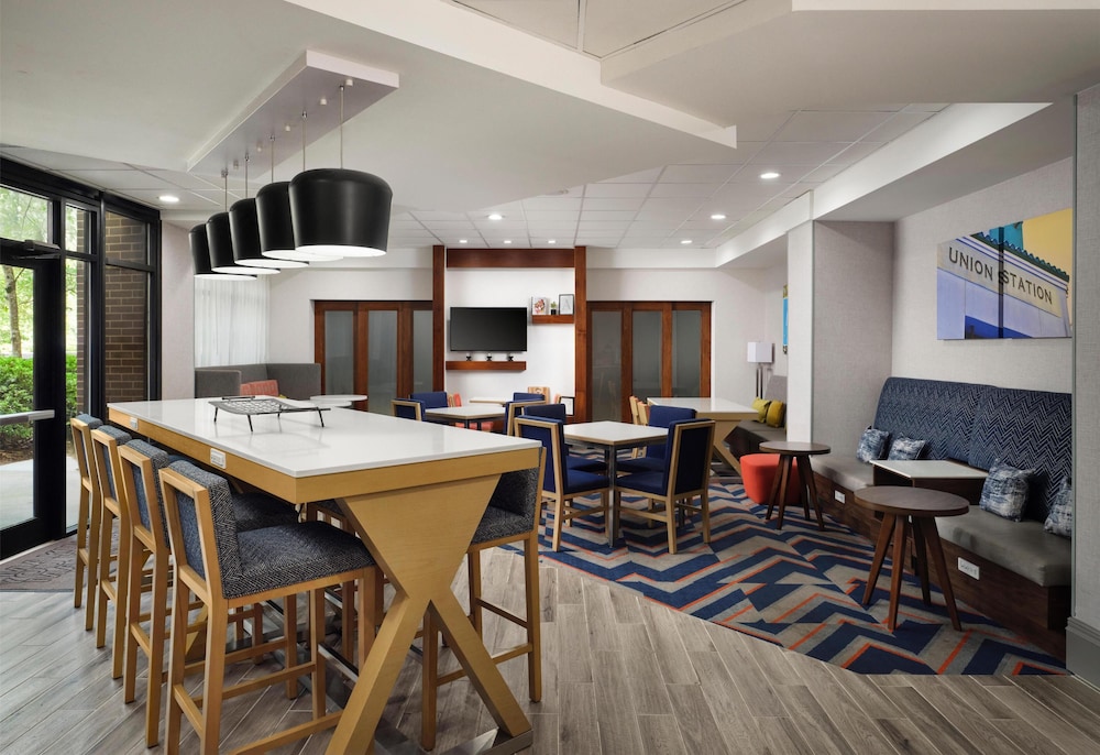 Hampton Inn Meridian - photo 34